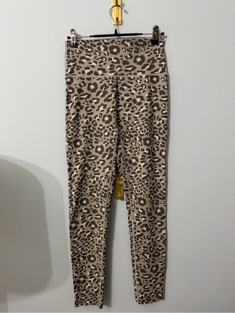 aerie Leopard Print High-Waist Leggings in Beige and Brown